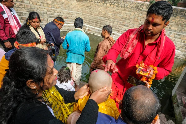 Guwahati India Gennaio 2021 Una Famiglia Che Celebra Chudakarana Cui — Foto Stock