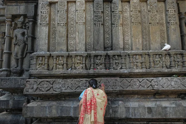 Guwahati Indien Januar 2021 Eine Frau Betet Januar 2021 Kamakhya — Stockfoto