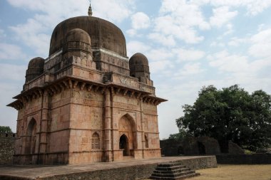Mandu 'da Darya Khan' ın mezarı, Madhya Pradesh, Hindistan.