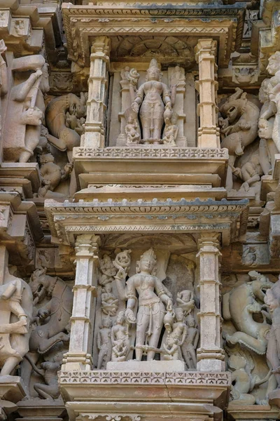 位于印度中央邦Khajuraho的Vamana神庙的细节 形成Khajuraho纪念碑小组的一部分 该小组是教科文组织的一个世界遗产 — 图库照片