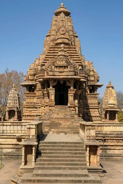 印度中央邦Khajuraho的Lakshmana寺庙 形成Khajuraho纪念碑小组的一部分 该小组是教科文组织的一个世界遗产 — 图库照片