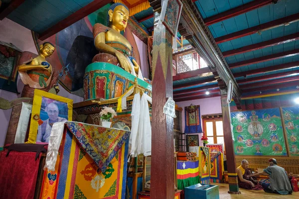 マナリ インド 2021年6月 ヒマラヤニンマパは インドのヒマハル プラデーシュ州で2021年6月26日にマナリに位置する仏教の修道院です — ストック写真