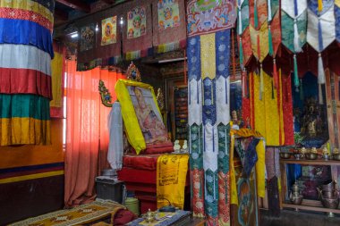 Komic, Hindistan - Haziran 2021: Komic 'teki Tangyud Manastırı' nın 29 Haziran 2021 'de Spiti Vadisi, Himachal Pradesh, Hindistan.