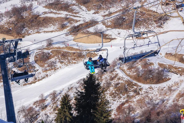 Кабельне Авто Взимку Сніжних Горах Табагана Поблизу Алмати — стокове фото