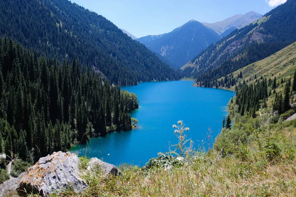 Kaindy Resort Almatském Kraji Horskými Jezery — Stock fotografie
