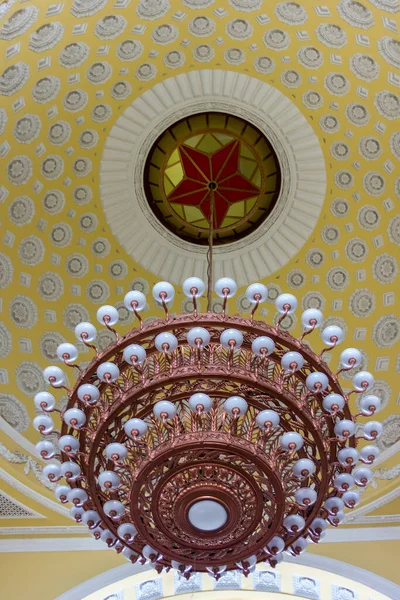 Monument Stalinist Architecture Restored Terrible Terrorist Attack Chandelier Central Hall — Stock Photo, Image