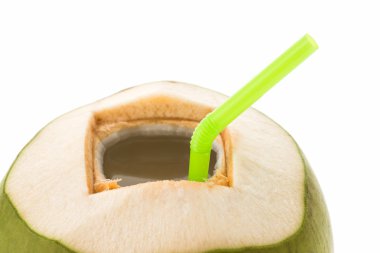 taze hindistan cevizi izole