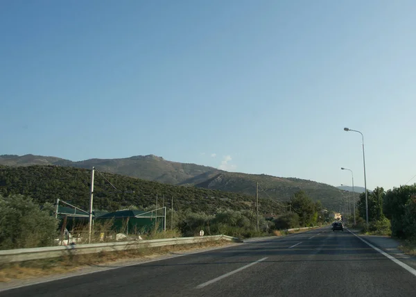 Camino Asfalto Isla Tasos Coches Hermosa Naturaleza Montaña Fondo Vacaciones —  Fotos de Stock