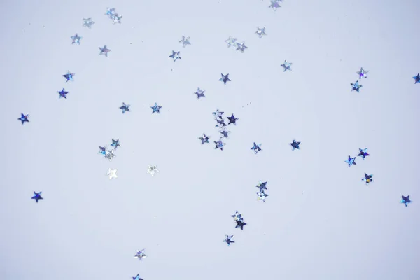 Ezüst Csillagok Fehér Háttérrel Karácsonyi Koncepció — Stock Fotó