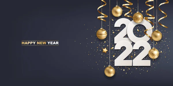 Mutlu yıllar 2022. Altın Noel süslemeli beyaz kağıt numaralar ve koyu mavi arka planda konfeti. Tatil tebrik kartı tasarımı.