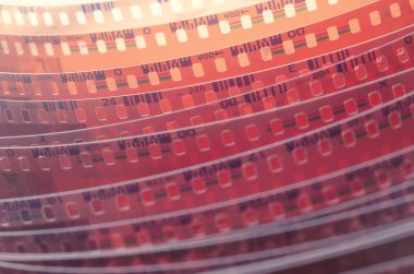 Film negatif yığını