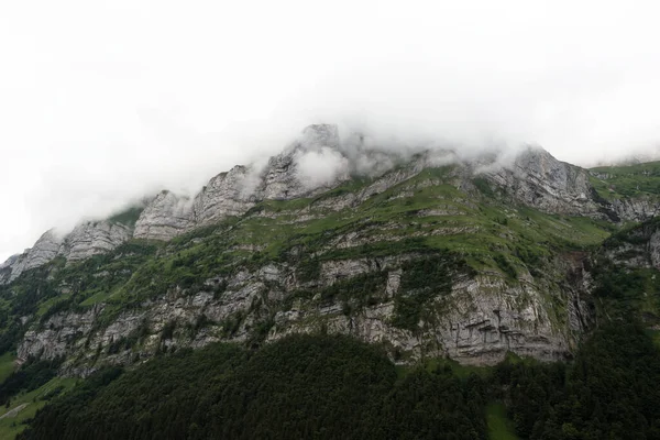 Vista panorâmica da cordilheira alpina suíça Alpstein Appenzell Innerrhoden Suíça — Fotografia de Stock