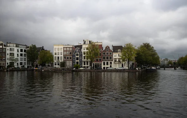 Vue Classique Quartier Résidentiel Typique Grachten Dans Centre Amsterdam Hollande — Photo