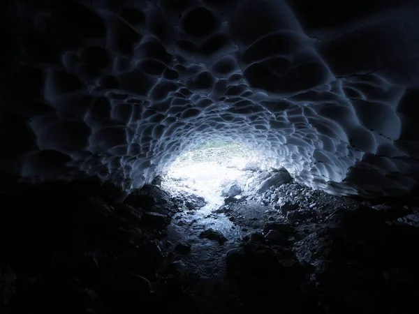 Панорама Льодовикової Печери Ейскапель Капельський Сніговий Тунель Тече Замерзання Річки — стокове фото