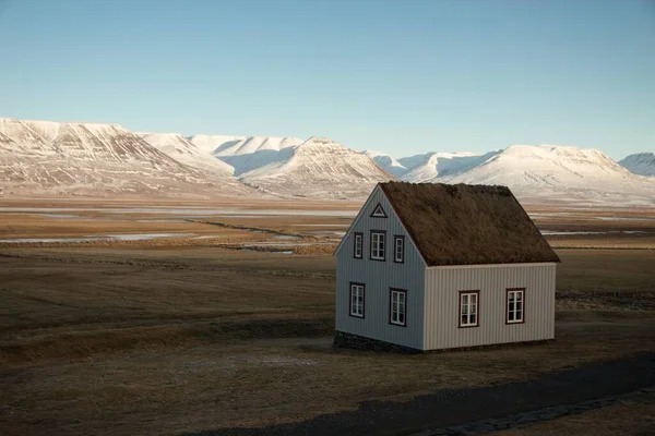 Panoráma kilátás a hagyományos épületek Glaumbaer Múzeum Skagafjordur Észak-Izland Európa télen — Stock Fotó