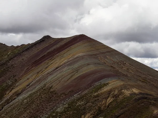 Panoráma táj kilátás Cordillera de Arcoiris színes Palccoyo szivárvány hegy Palcoyo Cuzco Peru Dél-Amerika — Stock Fotó