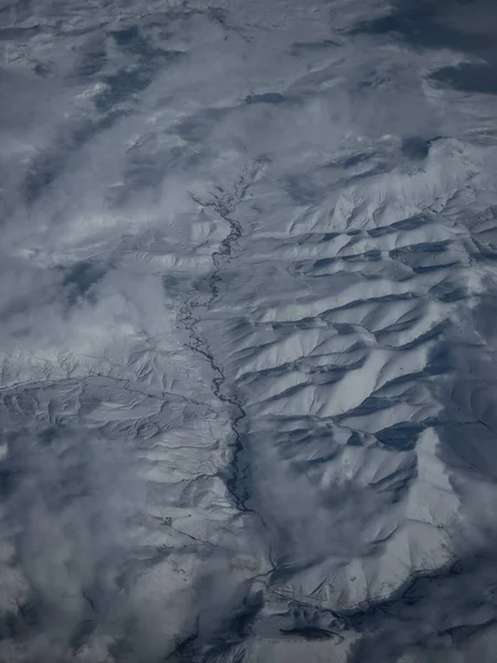 Вид Сніговий Покритий Снігом Гірський Гірський Хребет Вершини Зимового Ландшафту — стокове фото