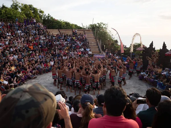 Panorama Vista Del Acantilado Del Océano Kecak Espectáculo Danza Fuego — Foto de Stock