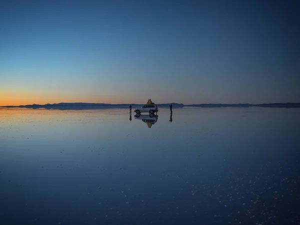 Анди Відбивають Сонячне Світло Солоному Пласкому Озері Потосі Південна Америка — стокове фото