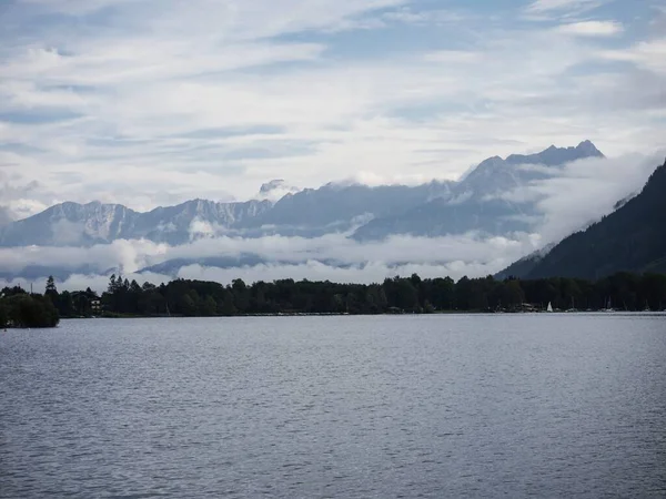 Panorama Pohled Idylické Horské Jezero Krajina Přírody Jezera Zell Saalfelden — Stock fotografie