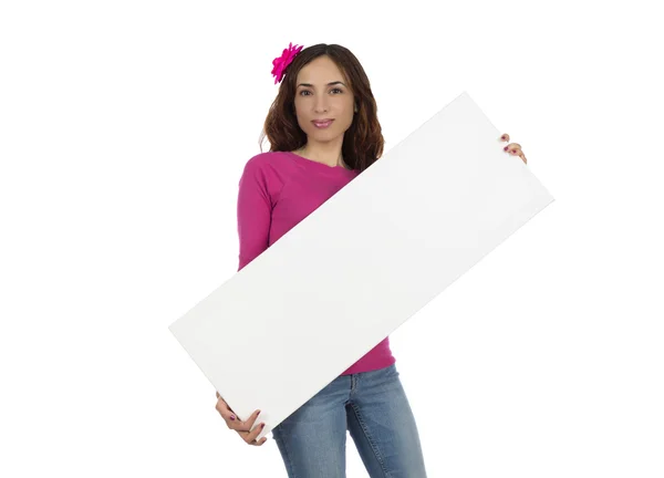Mulher segurando um cartaz em branco para publicidade — Fotografia de Stock