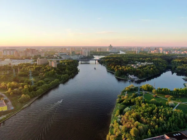 Vista Aérea Hermoso Paisaje Urbano Colorido Moscú Atardecer —  Fotos de Stock