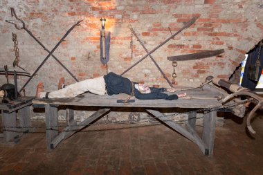 3 Mayıs 2021 Palanok Kalesi. Palanok Şatosu ya da Mukachevo Şatosu, Ukrayna 'nın batısındaki Mukacheve şehrinde bulunan tarihi bir kaledir.. 