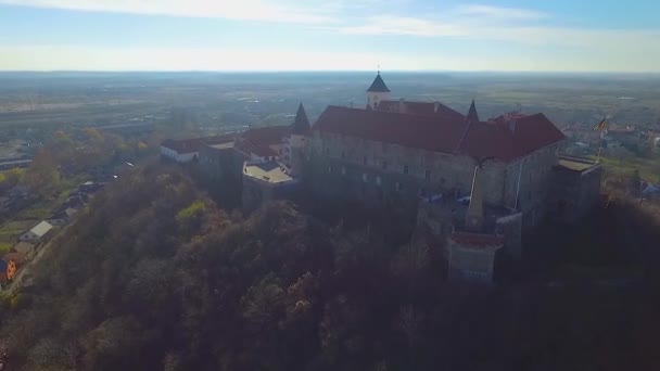 Luchtfoto Van Palanok Kasteel Mukachevo Stad Oekraïne Het Palanok Kasteel — Stockvideo