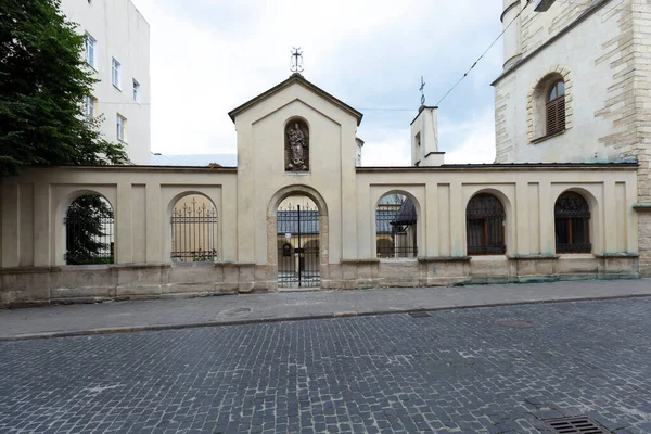 Lviv Város Építészete Virmenska Utca Boldogságos Szűz Mária Mennybemenetele Örmény — Stock Fotó