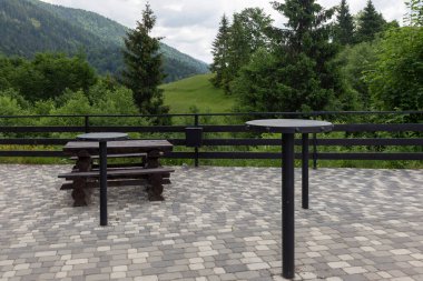 23 Haziran 2021 Synevyr Geçidi, Transcarpathia, Ukrayna. Otel ve restoran kompleksi Synevyr Geçidi.