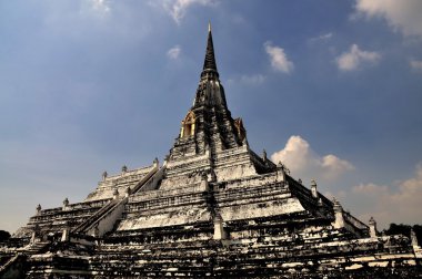 Ayutthaya, Tayland: Wat Phu Khao tanga