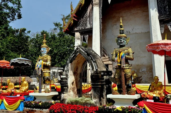 Ayutthaya, Thailand: Wat Tha Ka Rong — Stockfoto