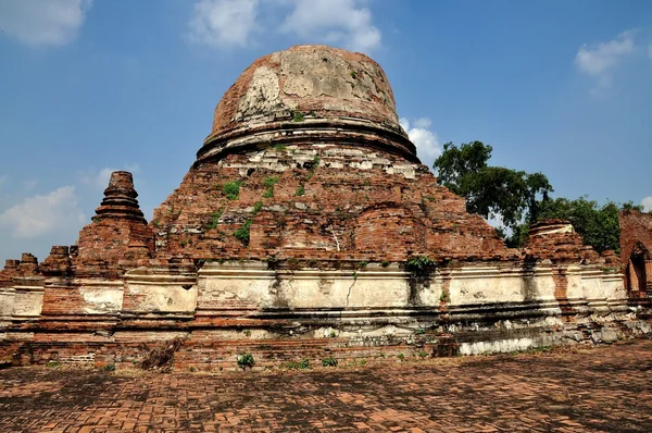 Ayutthaya, Tailândia: Ruínas Chedi em Wat Gudidao — Fotografia de Stock