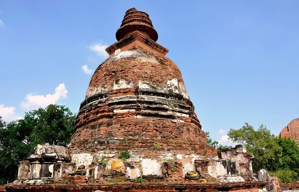 Ayutthaya, Thailand: Chedi ruïnes op Wat Maheyong — Stockfoto