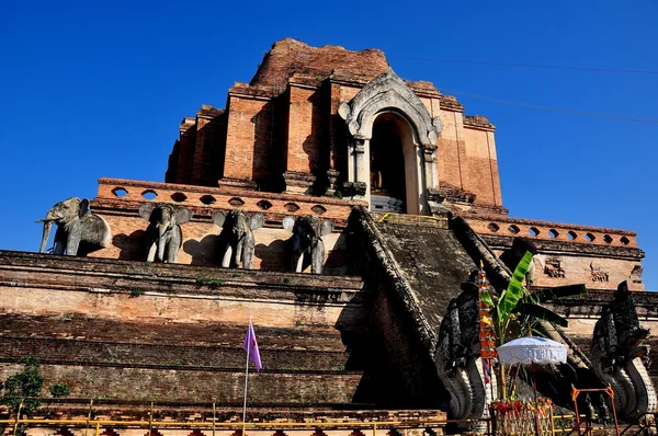 Chiang Mai, Thaiföld Wat Chedi Luang — Stock Fotó
