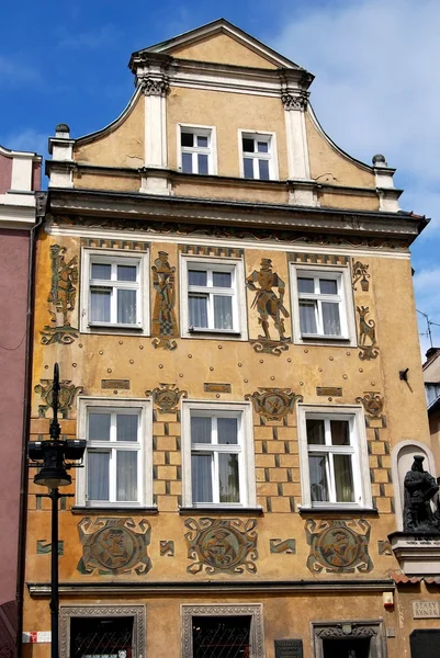 Poznan, Polen: Facade van Sinekiewicz Museum — Stockfoto