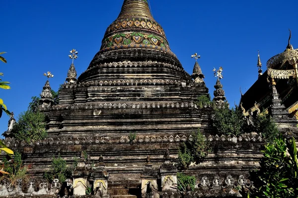 Chiang Mai, Thailand: Chedi op Wat Chetawan — Stockfoto