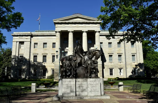 Raleigh, Carolina del Norte: North Carolina State House — Foto de Stock