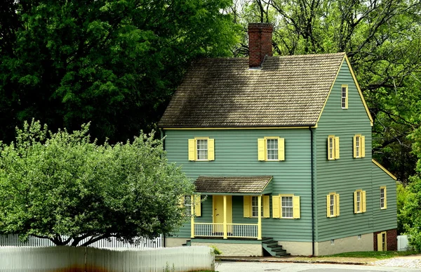 Old Salem, NC: Casa del XVIII secolo in Salt Street — Foto Stock