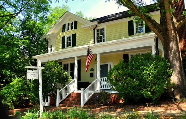 Hillsborough, NC: c. 1786 William Whitted House — Stockfoto