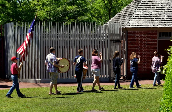 New Bern, NC: Fife and Drum Corps at Tryon Palace — стоковое фото