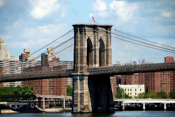 New York: Ponte di Brooklyn — Foto Stock