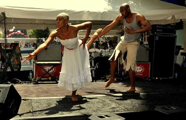 NYC: Dancers at Bastille Day Festival — Stock Photo, Image