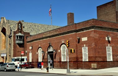 NYC: U. S. postanede Inwood