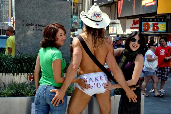 NYC: O Cowboy Nu em Times Square — Fotografia de Stock