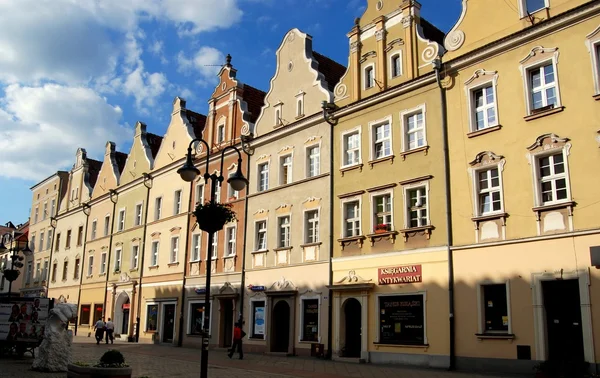 Οπόλε, Πολωνία: μπαρόκ σπίτια στην πλατεία rynek της αγοράς — Φωτογραφία Αρχείου