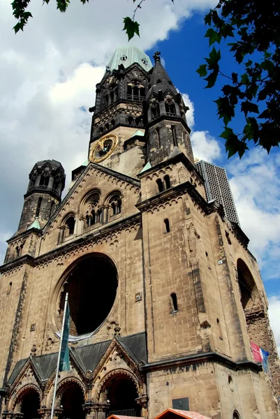 Berlijn, Duitsland: kaiser wilhelm-Gedächtniskirche — Stockfoto