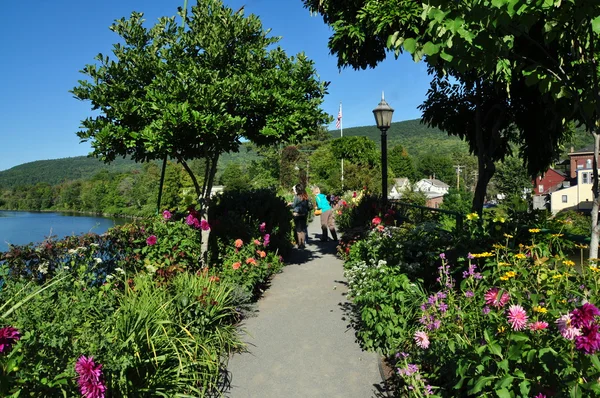 Bridge of Flowers in Shelburne, MA — Stock Photo, Image