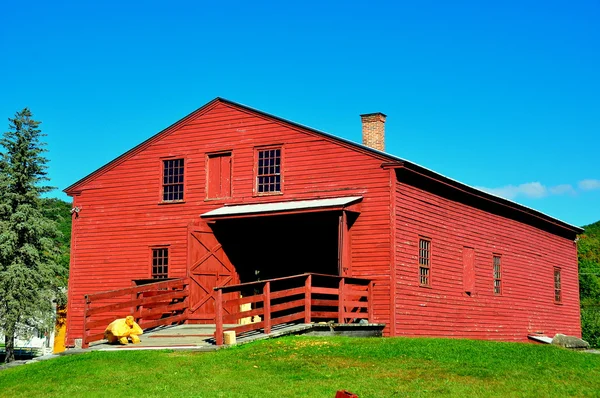 Hancock, ma: 1820 Gerberei im Schüttlerdorf — Stockfoto