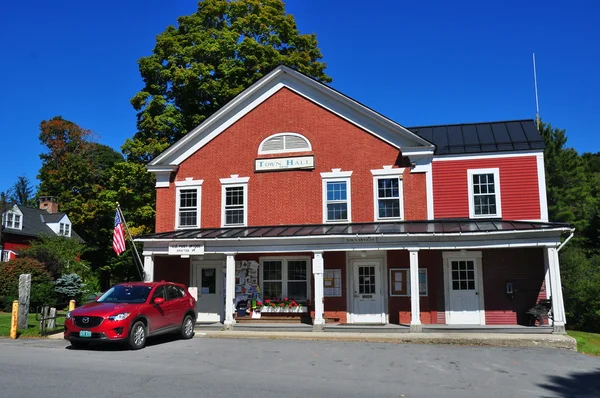 Grafton, vt: rådhuset och postkontor — Stockfoto